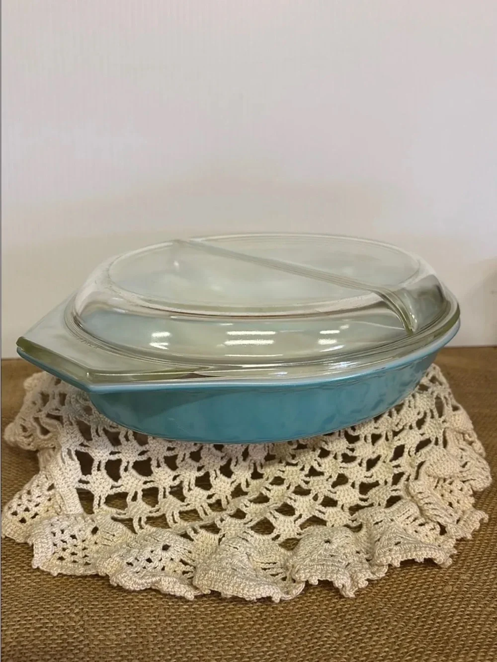 PYREX Vintage Turquoise Oval Divided Casserole Dish with divided clear glass lid